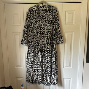 Zara Navy and White Patterned Long Sleeve Dress